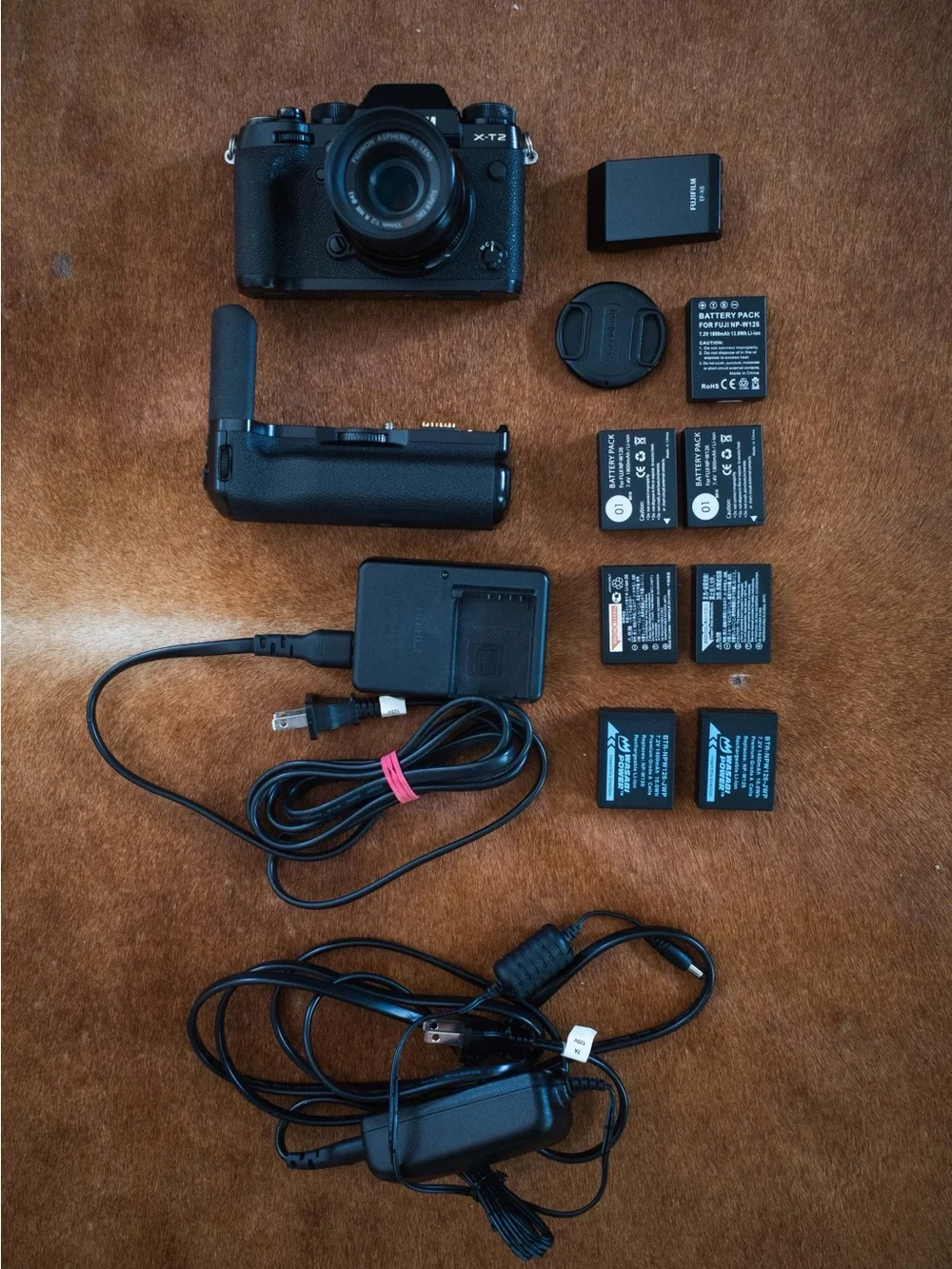 Fujifilm X-T2 Black Mirrorless Camera Kit Grip, 35mm Lens, Batteries & Chargers